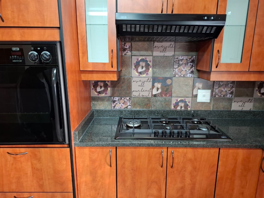 4 Bedroom Property for Sale in Park West Free State